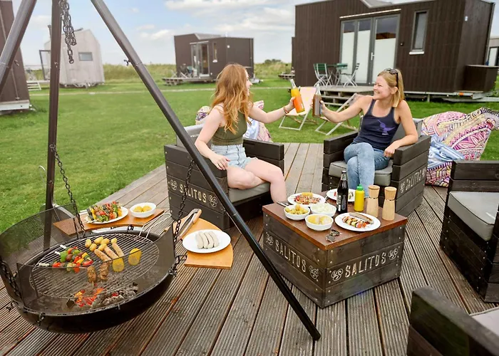 Tiny House Nature 7 Innenlage - Tiny Village Harlesiel * Carolinensiel